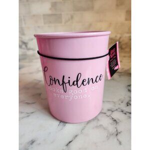 Gina Beauty Pink Confidence looks Good On Everyone Organizer Makeup Brush Holder